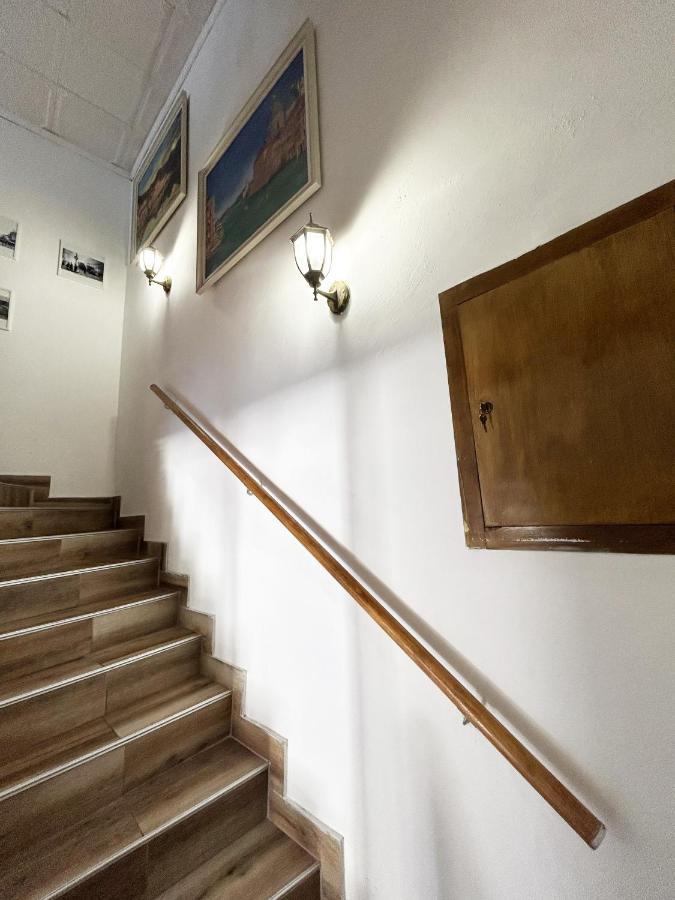 Old Town Rooms Podgorica Buitenkant foto